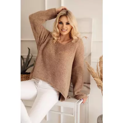 Sweter Damski Model 30080 Cappuccino - PeeKaBoo