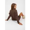 Sweter Damski Model LC-SW-8010.22P Brown - Rue Paris