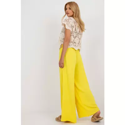 Spodnie Damskie Model DHJ-SP-8387.57 Yellow - Italy Moda