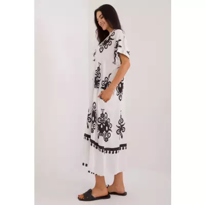 Sukienka Model DHJ-SK-17951.03X White/Black - Italy Moda