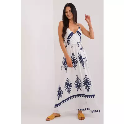 Sukienka Model DHJ-SK-16201.84 White/Navy - Italy Moda