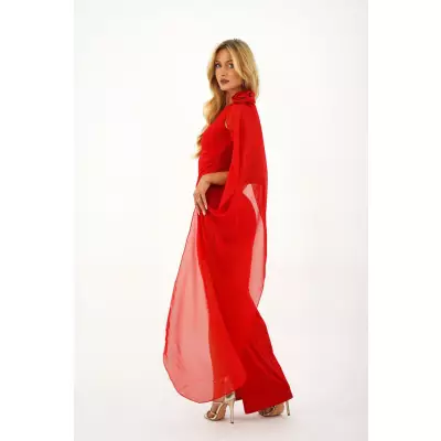 Sukienka maxi z doczepianym trenem oraz ozdobną różą Red - Yolo Look